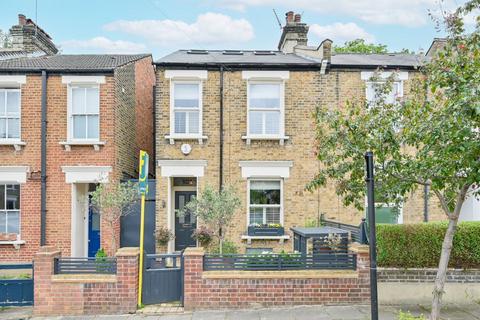 101 Wells House Road, London, NW10 6EA