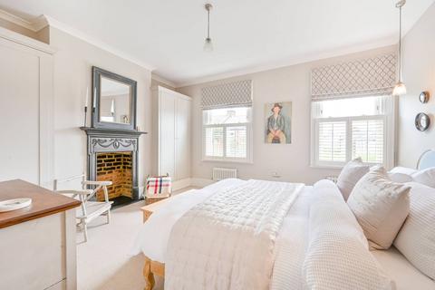 101 Wells House Road, London, NW10 6EA