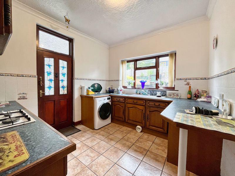 Woodland Road, Neath, SA11 3AL 3 bed terraced house £220,000