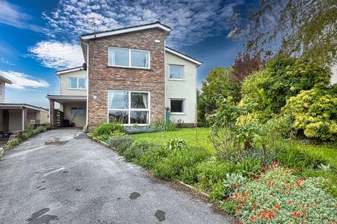5 bedroom detached house for sale, 9 Bessant Close, Cowbridge, The Vale of Glamorgan CF71 7HP