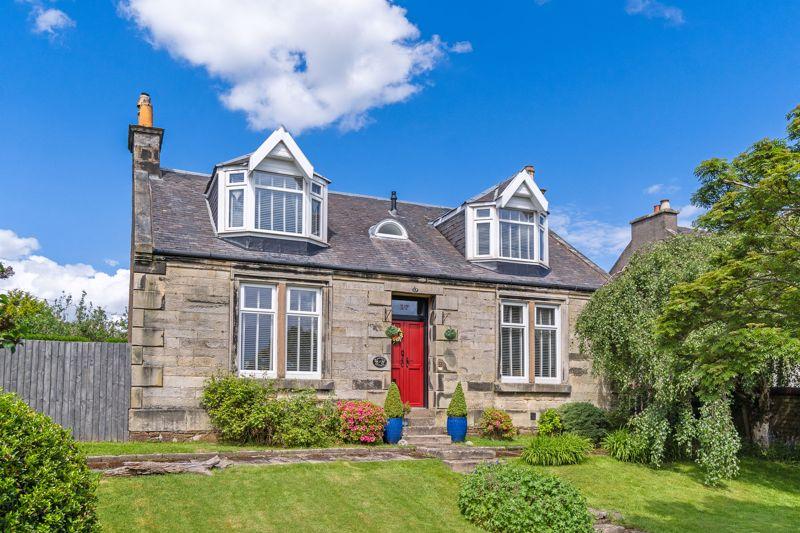 17 Whitletts Road, Ayr KA8 0JA 4 bed detached villa £260,000