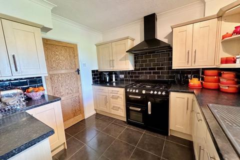 124 Glenhurst Avenue, Bexley, DA5 3QN