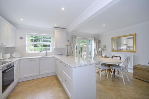 3 bedroom terraced house for sale, The Common, Cranleigh