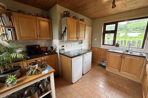 3 bedroom cottage for sale, Bangor, Gwynedd