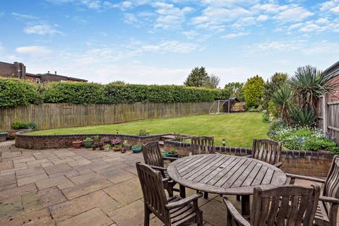 5 bedroom detached house for sale, The Paddock, Tarporley