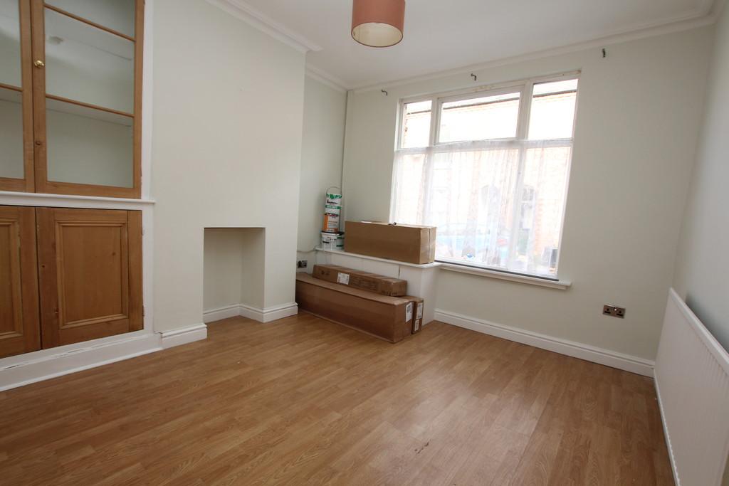 Catherine Street, Chester 3 bed terraced house £1,100 pcm (£254 pw)