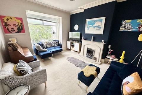 4 bedroom terraced house for sale, The Wells, Trimmingham, Halifax