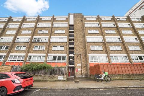3 bedroom maisonette for sale, Loweswater House, Southern Grove, Bow