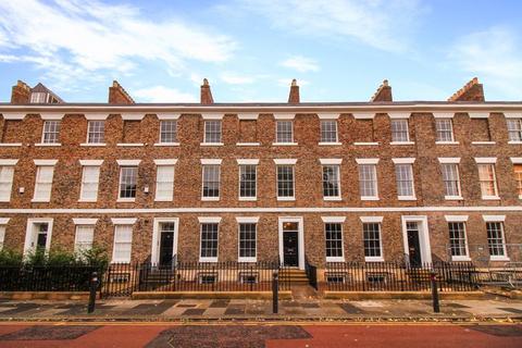 6 bedroom terraced house for sale, Carlton Terrace, Jesmond Road West, Newcastle Upon Tyne