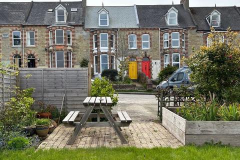 5 bedroom terraced house for sale, Parkvedras Terrace, Truro