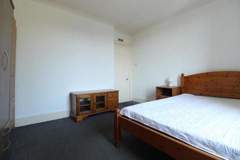 1 bedroom flat to rent, Jasmine Place, Top Left, AB24