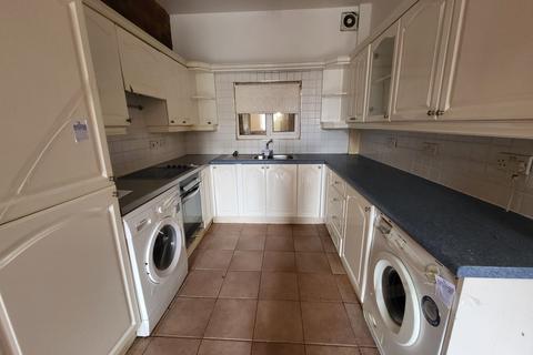 1 bedroom flat for sale, Chester Road, Manchester. M16 9YD