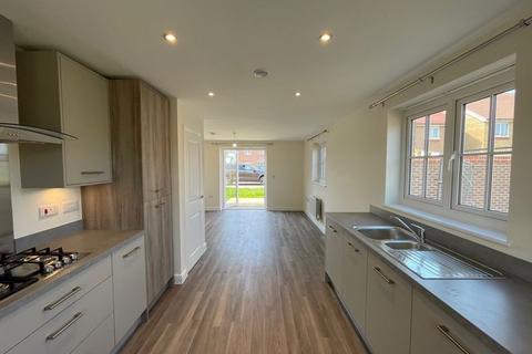 2 bedroom property to rent, Cassia Road, Chichester