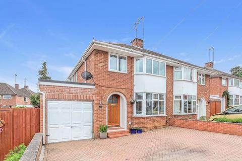 3 bedroom semi-detached house for sale, Pinhill Road, Banbury - No onward chain