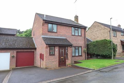 3 bedroom detached house for sale, Foscote Rise, Banbury