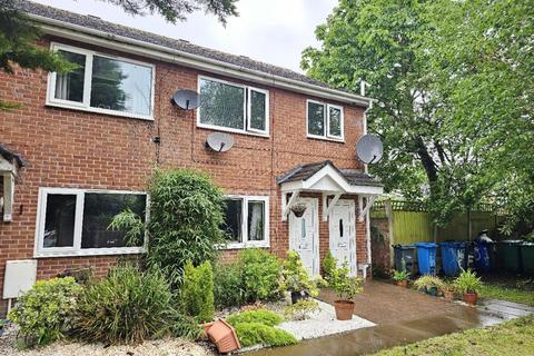 1 bedroom ground floor maisonette for sale, Sledmoor Road, Manchester