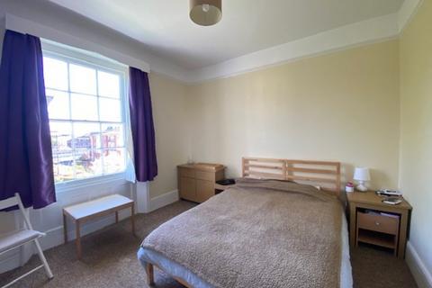 3 bedroom apartment to rent, New North Road, Exeter