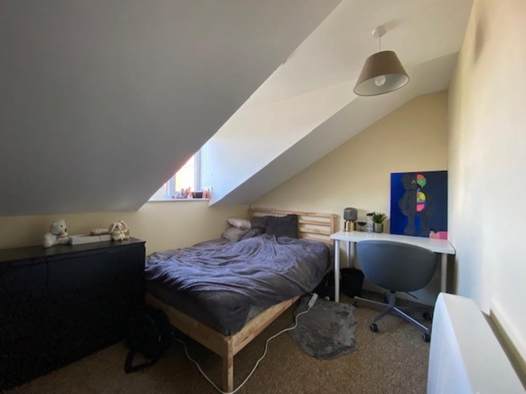 Top bedroom