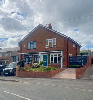 2 bedroom semi-detached house for sale, Hospital Road, Hammerwich, WS7 4SF