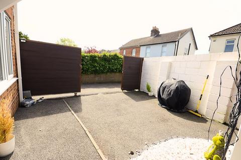 2 bedroom bungalow for sale, Shelbourne Road, Bournemouth BH8