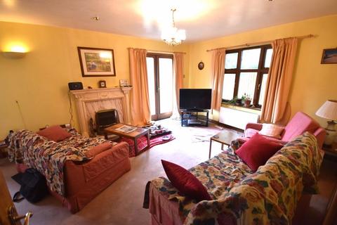 3 bedroom semi-detached house for sale, Swan Close, Tenbury Wells