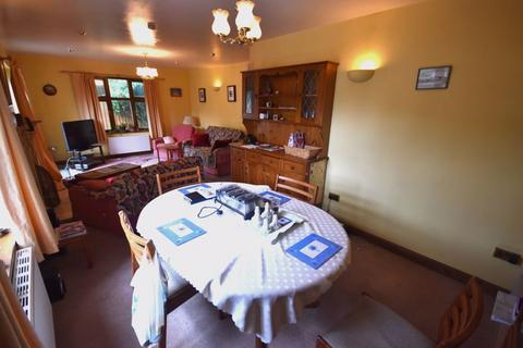 3 bedroom semi-detached house for sale, Swan Close, Tenbury Wells