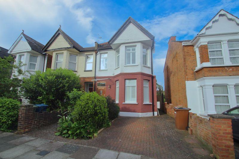 Salisbury Road, Harrow 2 bed property for sale £375,000