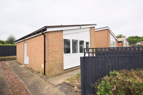 2 bedroom bungalow for sale, Fulwoods Drive, Leadenhall, Milton Keynes