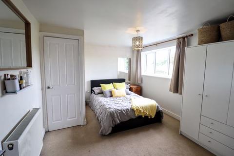 3 bedroom semi-detached house for sale, Forfar Drive, Bletchley, Milton Keynes