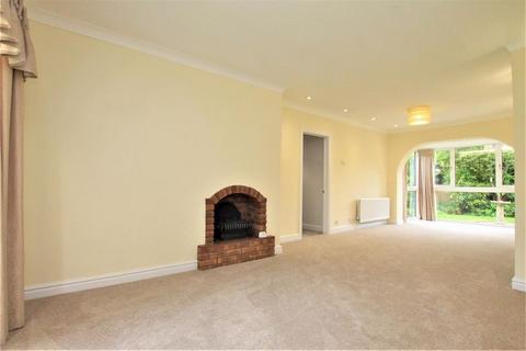 3 bedroom bungalow to rent, Markland Hill Close, Heaton, Bolton, *AVAILABLE JUNE 2024*