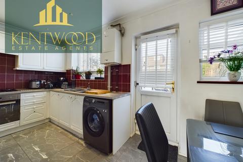 3 bedroom terraced house to rent, Slough SL3