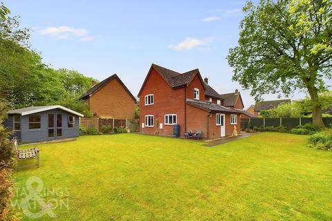 5 bedroom detached house for sale, Meadow Way, Poringland, Norwich