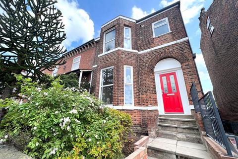 3 bedroom semi-detached house to rent, Byron Street, Manchester