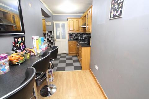 3 bedroom semi-detached house for sale, Albert Street, Brierley Hill DY5