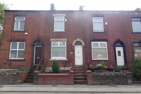 2 bedroom terraced house to rent, Huddersfield Road, Oldham OL4
