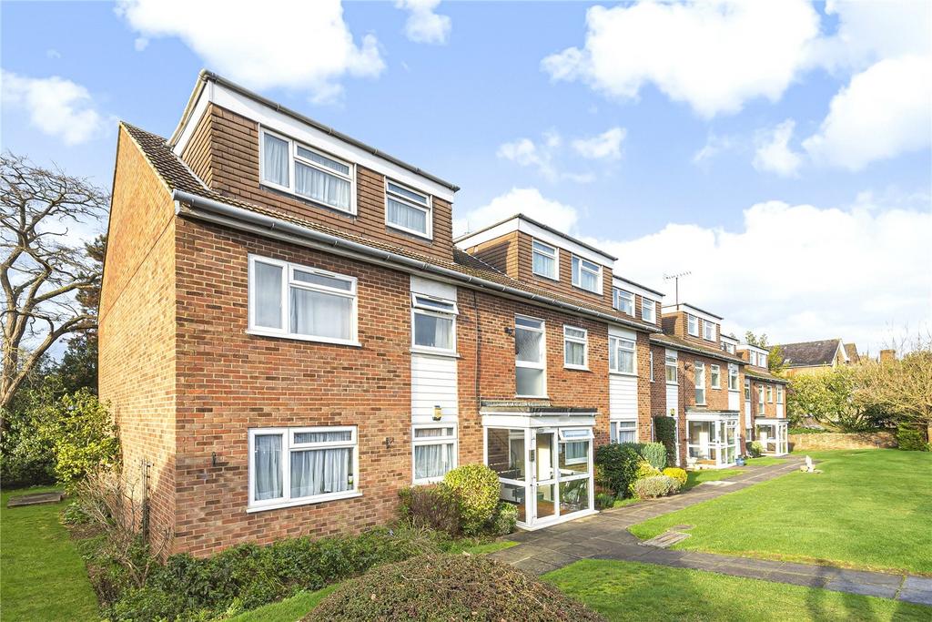 Fairfield Road, Uxbridge, Middlesex... 1 bed apartment to rent £1,300 pcm (£300 pw)