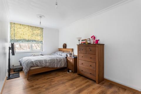 1 bedroom flat to rent, Carey Gardens