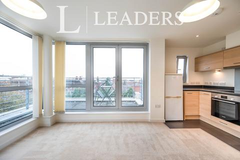1 bedroom apartment to rent, Richmond House,Bonfire Corner