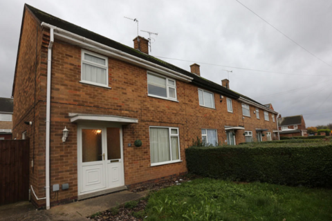 3 bedroom semi-detached house to rent, Manor Farm Lane, NG11