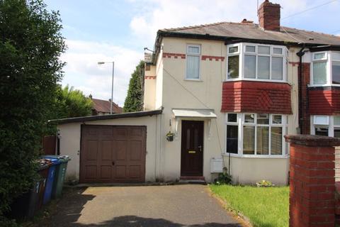 3 bedroom semi-detached house for sale, Lynmouth grove, Manchester M25