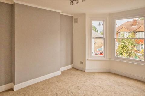 1 bedroom flat to rent, Roxeth Hill, Harrow On The Hill