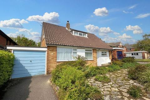 3 bedroom detached house for sale, York Road, Broadstone, BH18