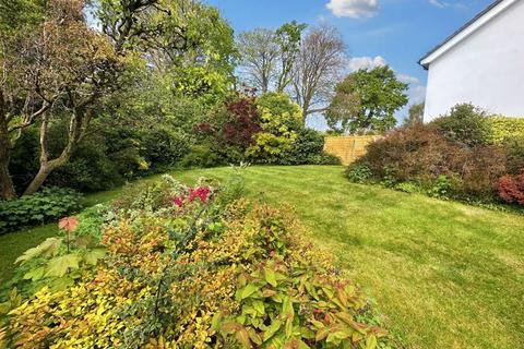 3 bedroom detached house for sale, York Road, Broadstone, BH18