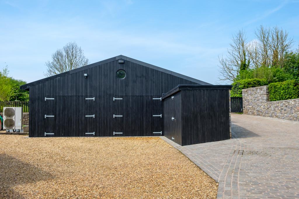 Barn