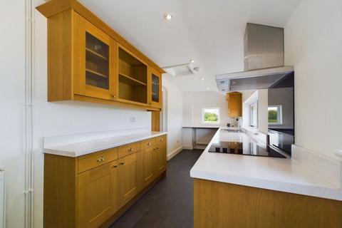 2 bedroom detached house to rent, Llanvair Kilgeddin, Abergavenny