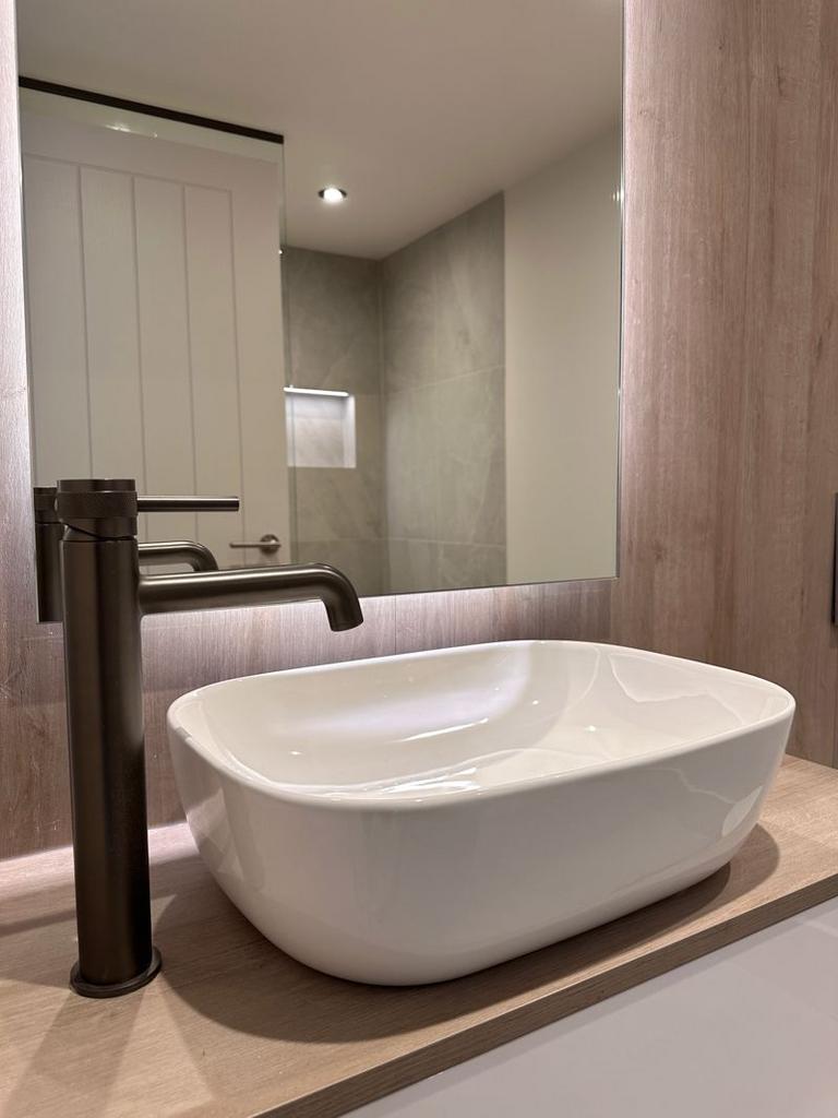 En-Suite Sample
