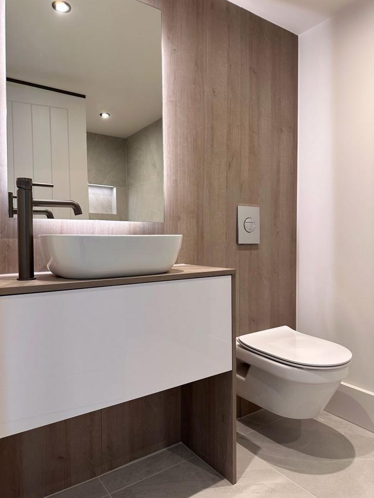 En-Suite Sample