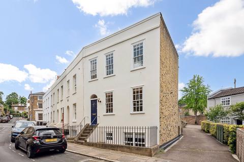 2 bedroom end of terrace house for sale, Royal Place, West Greenwich SE10