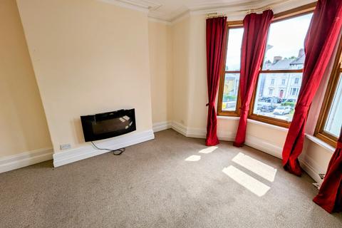 1 bedroom flat to rent, Clytha Square, Newport,