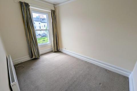 1 bedroom flat to rent, Clytha Square, Newport,